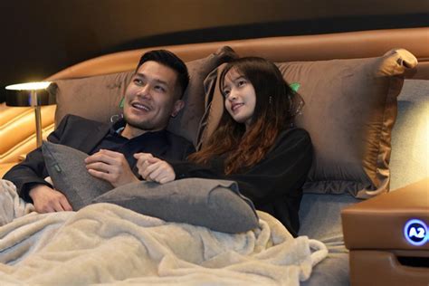 New Toppen Shopping Centre, watch movie in a private cabin.
